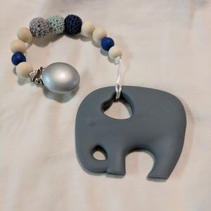 Teething toy with clip